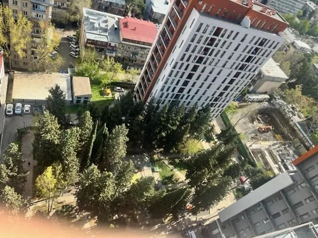 Green Budapesht 1 Tbilisi